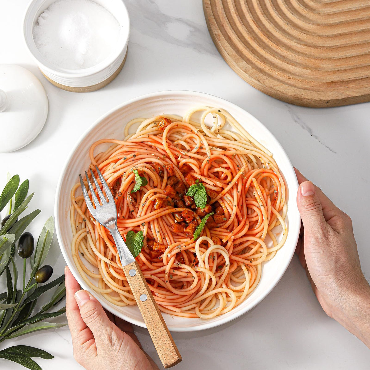 Ceramic Pasta Bowls Set of 4, 8.7 Inch White G275